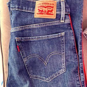 Levis Jeans . Mile High Cropped Wide Leg .